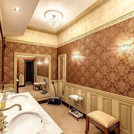 Vip Dipservice Hall * Minsk